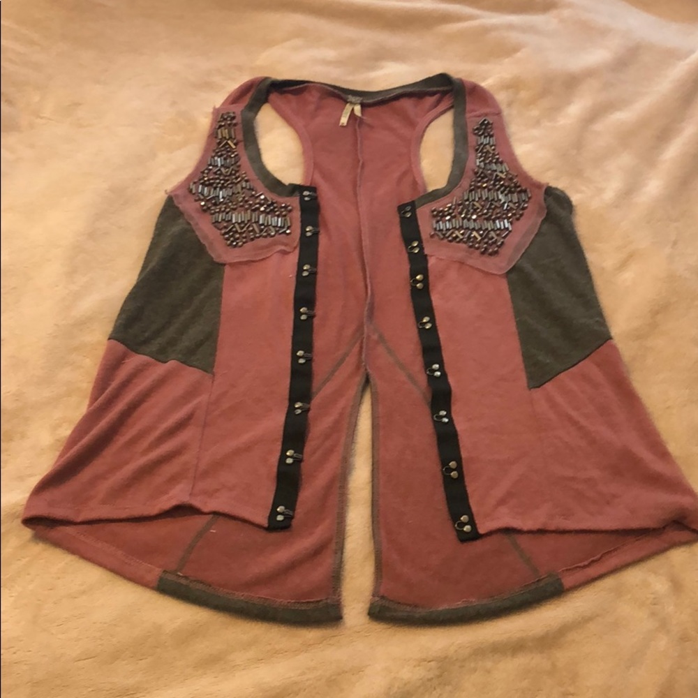 Gimmicks Over Piece Vest - M